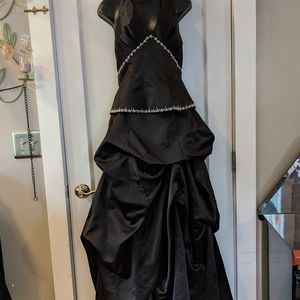 Sz 12 black formal 2pc dress